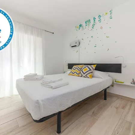 M - Darkin & Phomas Guesthouse